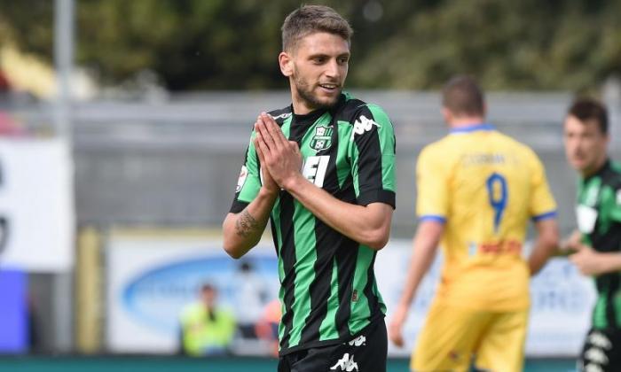 托特纳姆转移新闻：Sassuolo Striker Domenico Berardi敦促扼杀马刺的兴趣并使尤文图斯移动