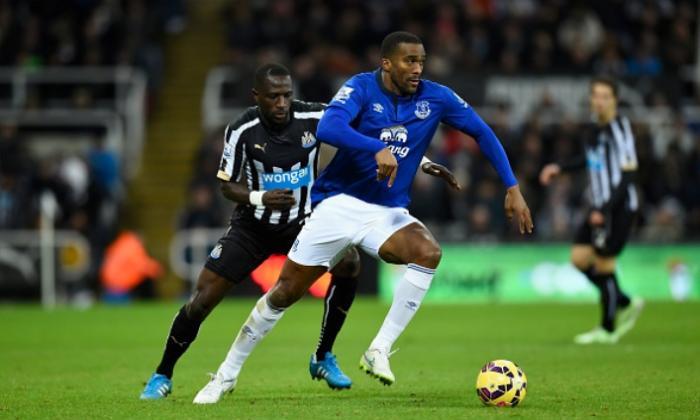 Bournemouth签署前埃弗顿后卫Sylvain Distin