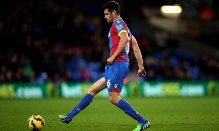 Crystal Palace Star Scott Dann签署了新的五年合同