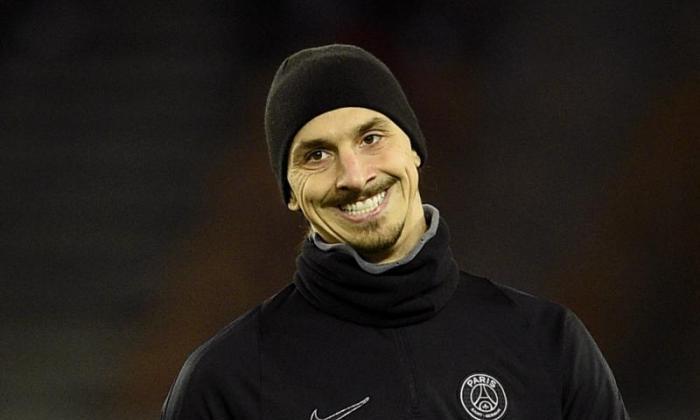 转移报告：曼联与Zlatan Ibrahimovic开放的谈话，因为他们竞标将切尔西击败PSG Star的签名